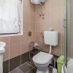2 Bedroom In 아파트 노비비노돌스키